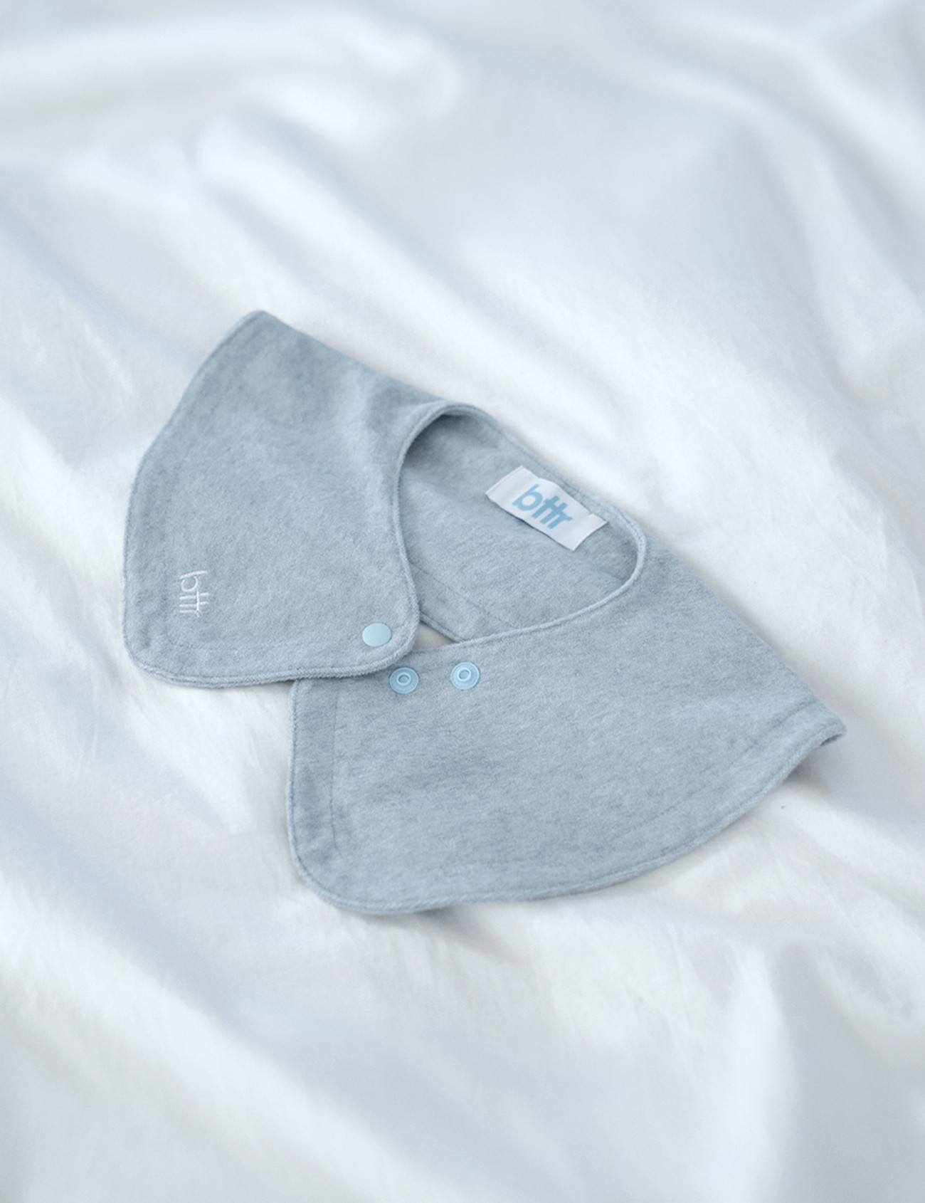 Cotton Cleansing Bib 2